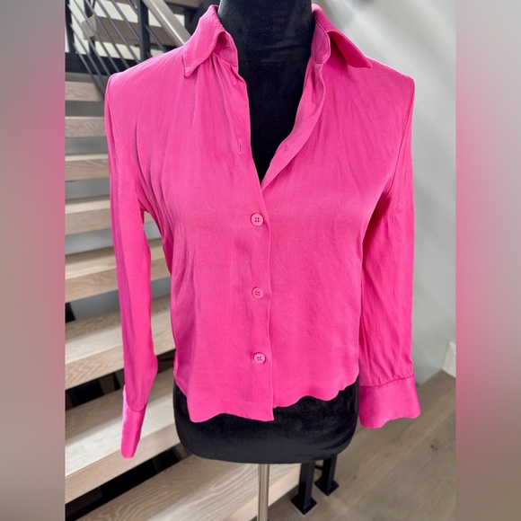 Zara Tops - Zara Women's Pink Button-Up Blouse size XS